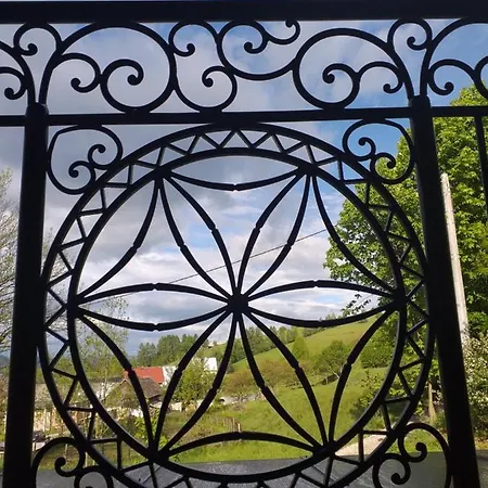 Pod Groniem 샬레 Mizerna